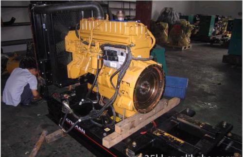 成都柴油发电机维修_COPY