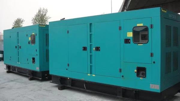 成都康明斯400kw大型柴油二手发电机组